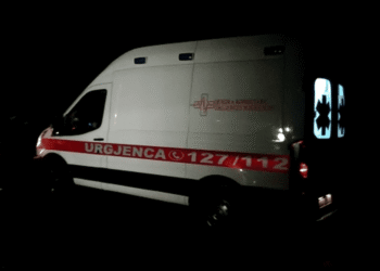 Aksident tragjik në autostradën Thumanë-Laç, humb jetën këmbësori, arrestohet shoferi 21-vjeçar