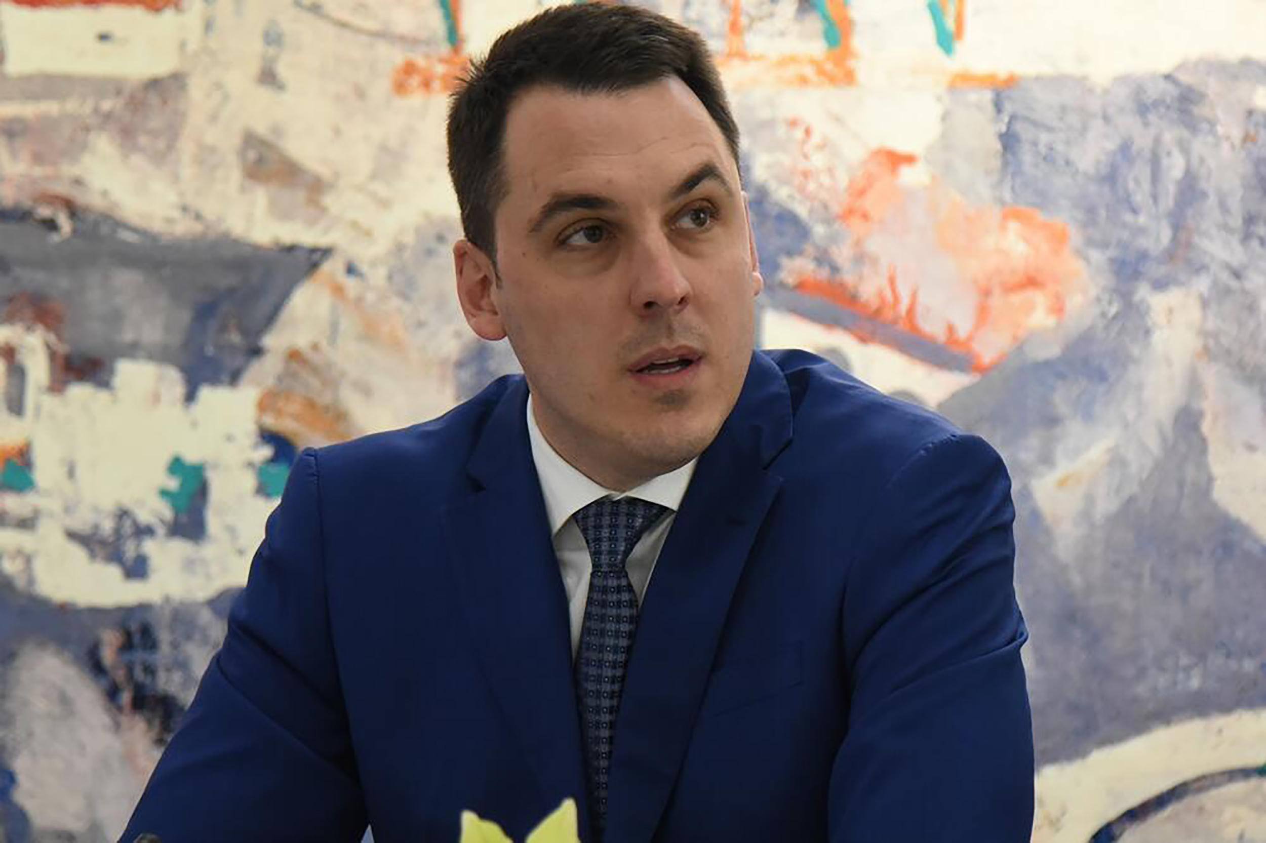 “Vijesti”: Shërbimi sekret prangos deputetin e Malit të Zi, shpërndau një video nga protesta në Beograd