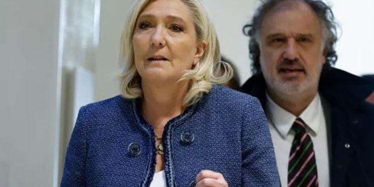 “Kjo është goditje për demokracinë”/ U dënua me 4 vite burg, Le Pen bën lëvizjen e parë pas vendimit