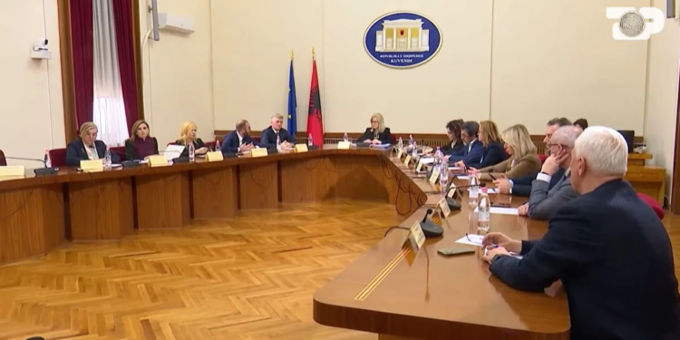 Truket e sistemit, sa vota i duhen një kandidati të ‘thyejë’ listën e mbyllur?
