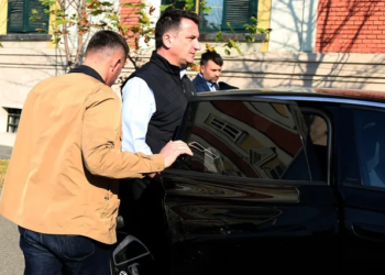 Avokatët e Veliajt: ILD dhe KLP janë në inaktivitet të plotë; nëse nuk kthejnë përgjigje për kryetarin e Bashkisë, po me njerëzit e thjeshtë ç’ndodh?