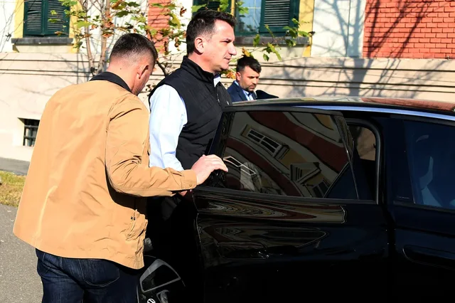 Avokatët e Veliajt: ILD dhe KLP janë në inaktivitet të plotë; nëse nuk kthejnë përgjigje për kryetarin e Bashkisë, po me njerëzit e thjeshtë ç’ndodh?
