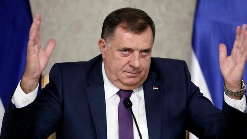 Në listën e zezë të SHBA, Dodik dekreton ligjet që ndalojnë punën e drejtësisë