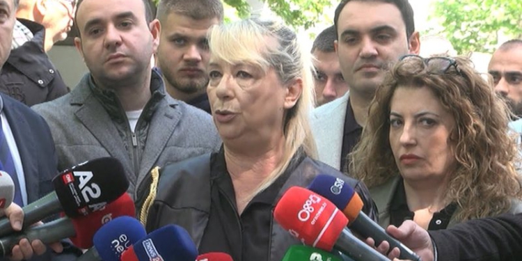 Adriana Kalaja shpërthen pas primareve në PD: Fitorja u takon tradhtarëve…