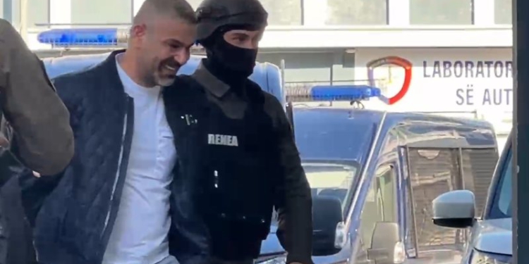 Pronare butiku te ‘Myslym Shyri’, kush është e dashura e Bajrit, nën akuzë për vrasjen e Licit?!