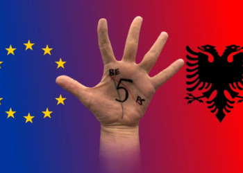Rama publikon ‘simbolin’ e fushatës: Në 11 Maj votoni numrin 5, për pasaportën europiane