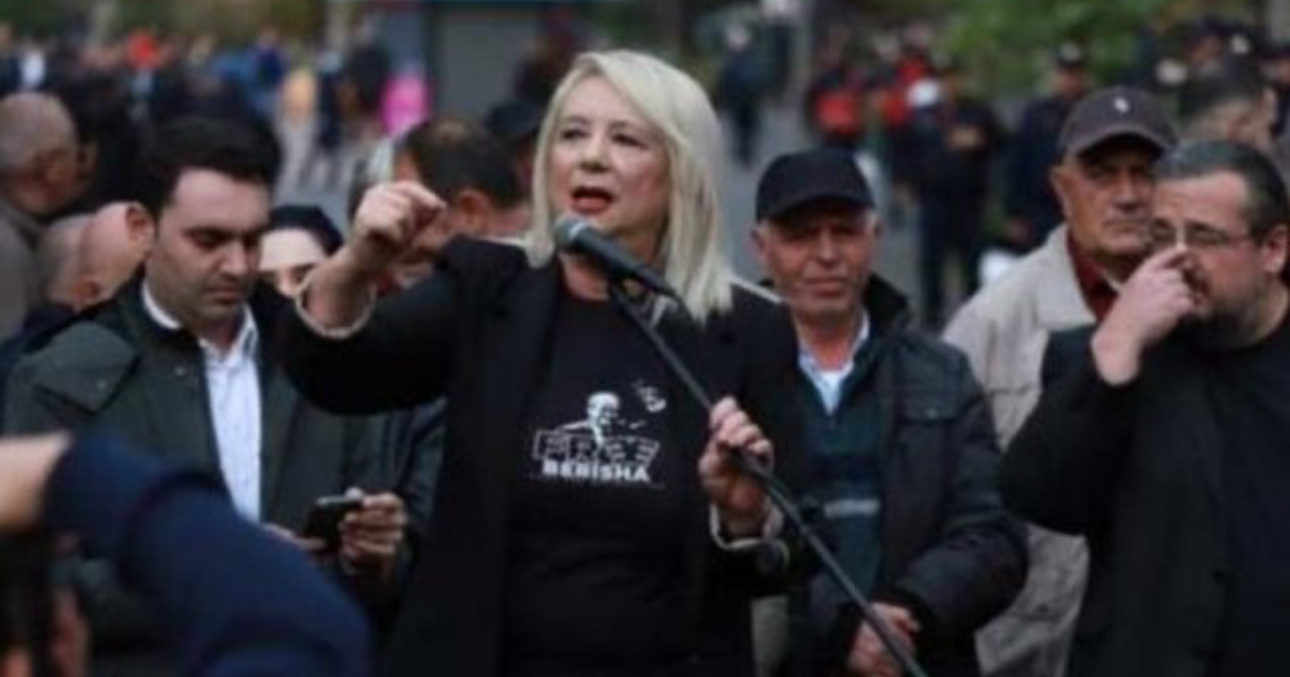 Adriana Kalaja zhgënjehet me Berishën pas Primareve në PD: Fitorja u takon tradhtarëve