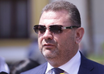Dorëzon listat edhe PSD, Tom Doshi kandidon në Shkodër
