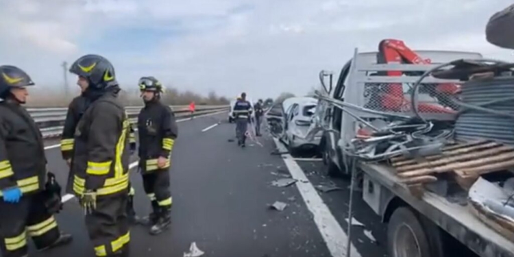 EMRI / Aksident tragjik në Itali, shqiptari përplaset për vdekje nga kamioni (FOTO)