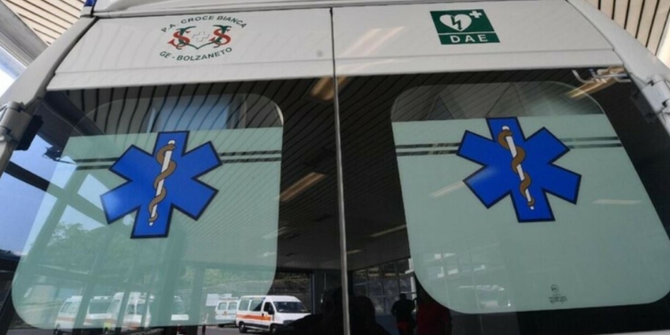 Aksident i rëndë në aksin Shkodër-Koplik/ Makina përplaset me ambulancën, humb jetën 55-vjeçari