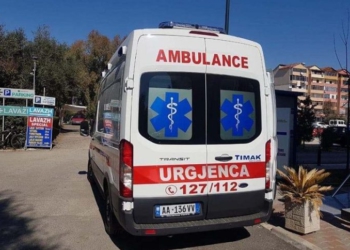 Sherr mes adoleshentësh në Sarandë, plagoset me 3 thika 17-vjeçari! Autori përfundon në polici