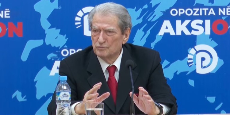 Berisha thërret protestë kombëtare kundër mbylljes së TikTok: Më 15 mars të gjithë në Bulevard