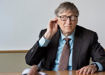 Bill Gates shokon me deklaratën: Brenda 10 vitesh, AI do të zëvendësojë mjekët dhe mësuesit