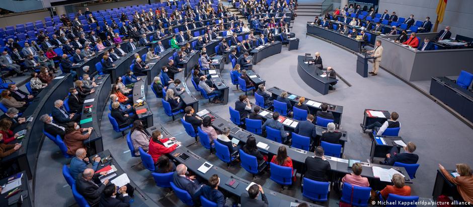 Konstituohet parlamenti federal në Gjermani, Bundestagu zgjodhi me shumicë dërrmuese presidenten e re Julia Klöckner