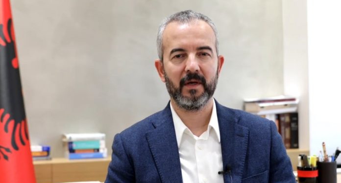 Zgjedhjet e 11 majit, KQZ miraton listat e kandidatëve për 7 subjekte zgjedhore