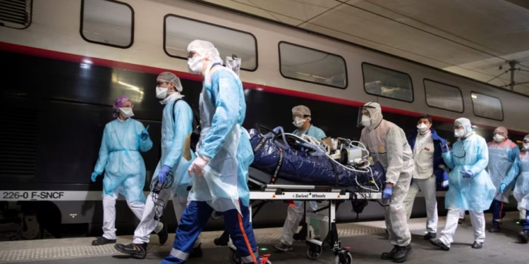 Pesë vjet nga fillimi i pandemisë COVID-19, OBSH: Mbi 15 mln persona humbën jetën në 2 vitet e para
