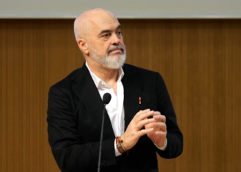 Rama paralajmëron vizitë në SHBA: Do t’i bëj një surprizë ‘kënetës’! Tek lista e mbyllur e PD do gjeni speciet e…