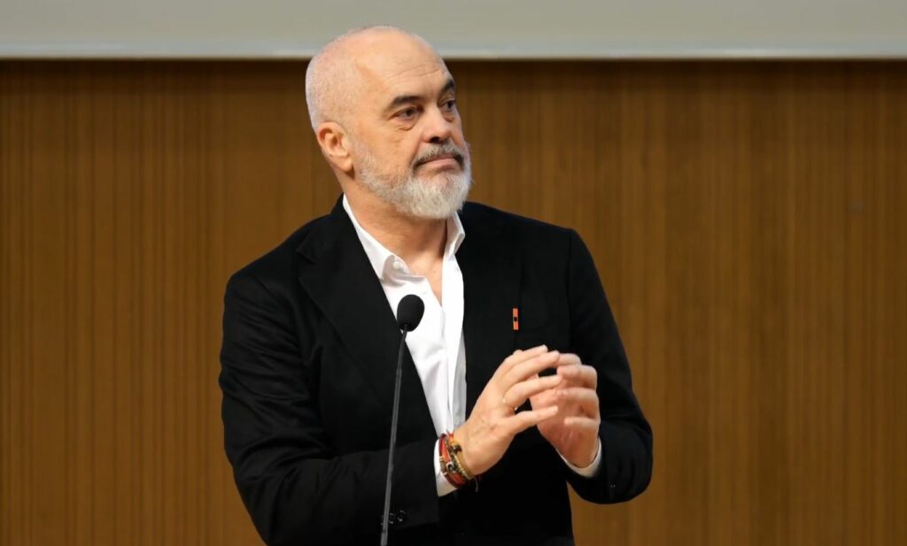 Rama paralajmëron vizitë në SHBA: Do t’i bëj një surprizë ‘kënetës’! Tek lista e mbyllur e PD do gjeni speciet e…