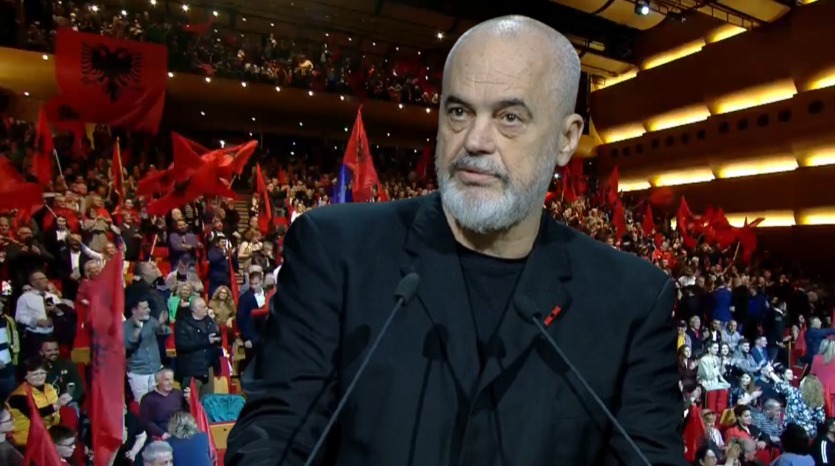 “Kënetat nacionaliste kanë bërë lëmsh dynjanë”, Rama në Athinë: Ligji i luftës është absurd, duhet të hiqet!