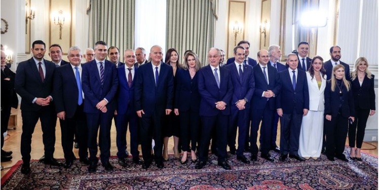Betohet qeveria e re e Greqisë, ja kush janë ministrat e Kyriakos Mitsotakis