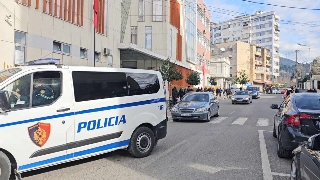 Marrëdhënie seksuale me të miturën, arrestohet 25 vjeçari