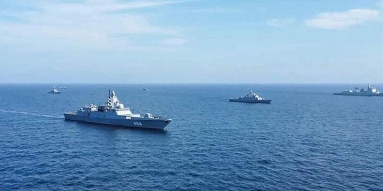 Kina kërcënon Tajvanin, shpall stërvitje të përbashkët me Rusinë dhe Iranin