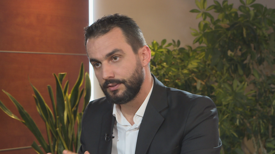 Adriatik Lapaj shpjegon pse vendosi babanë të parin në listën e mbyllur të Beratit