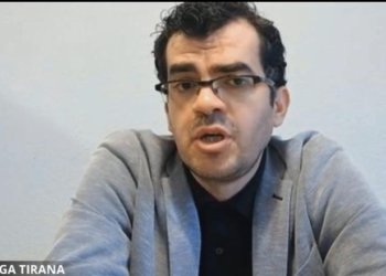Sondazhi i Piepolit për 11 majin, Lapardhaja: Berisha do marrë më pak se Basha në 2021, fatkeqësi ku e kantandisi PD-në  