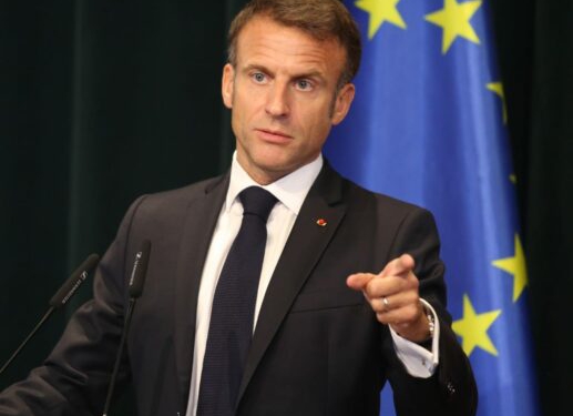 Macron, “presion” Rusisë: Nuk vendos Moska për trupat paqeruajtëse në Ukrainë