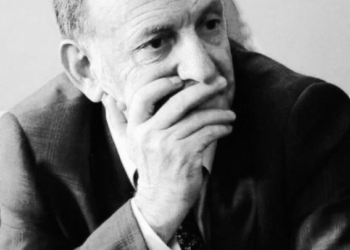 Martin Leka: Si e përdori Sali Berisha funeralin e Azem Hajdarit për të pushtuar RTSH-në! Atë ditë më morën peng!
