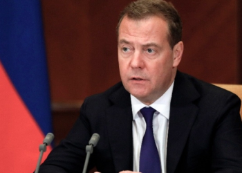 Çudit Medvedev: Rusia dhe Amerika janë në dhomën e ngrënies, Kievi është pjata kryesore