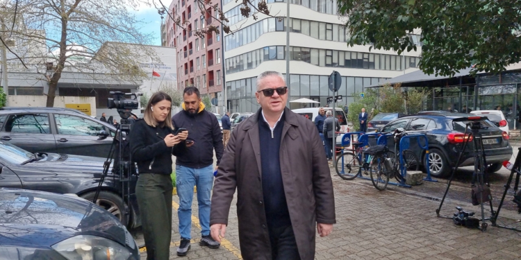 “SPAK ka kryer punë me mua”, Murrizi: Oficeri më shoqëroi te një prokuror që…