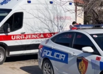 U rrëzua nga shkallët, ndërron jetë në spital 69-vjeçari nga Fieri