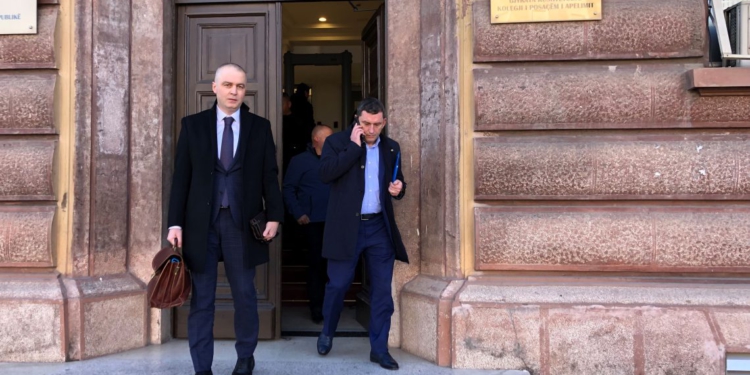 Dumani kërkoi shkarkimin e prokurorit Shehaj, qytetari bërtet në seancë: Më shkatërroi jetën!