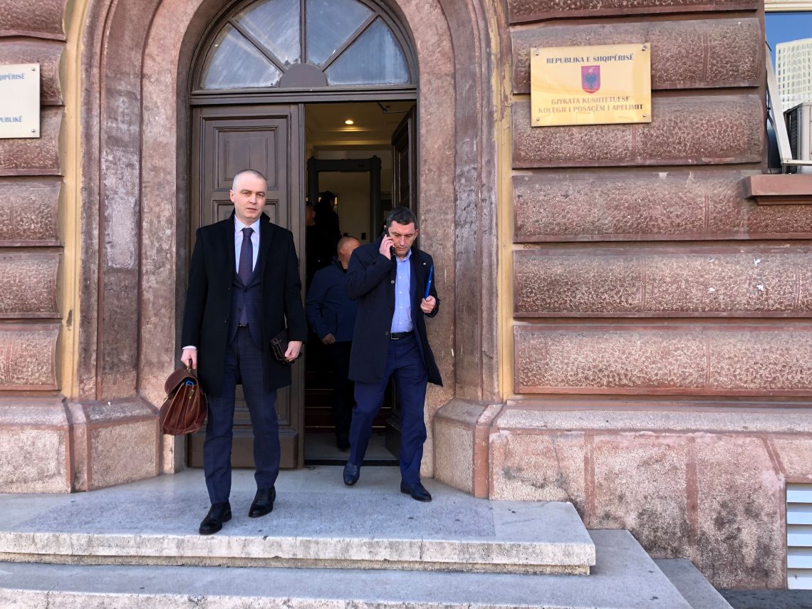 Dumani kërkoi shkarkimin e prokurorit Shehaj, qytetari bërtet në seancë: Më shkatërroi jetën!