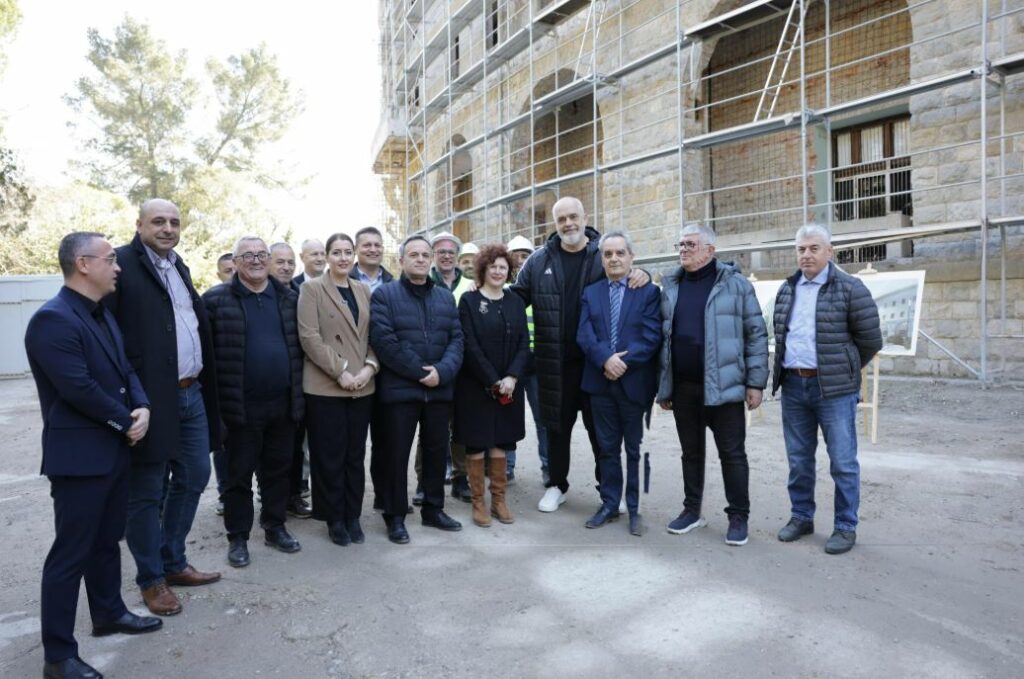 Rikonstruksioni i “Gjeologjikut”, Rama: Një nga investimet më të rëndësishme të arsimit të lartë!
