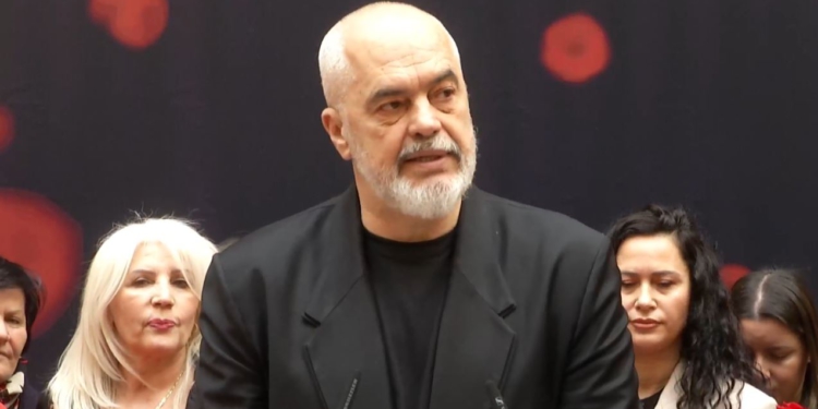 Rama ironizon koalicionin e Berishës me partitë opozitare: Gjëja më madhështore janë mustaqet e Kujtim Gjuzit
