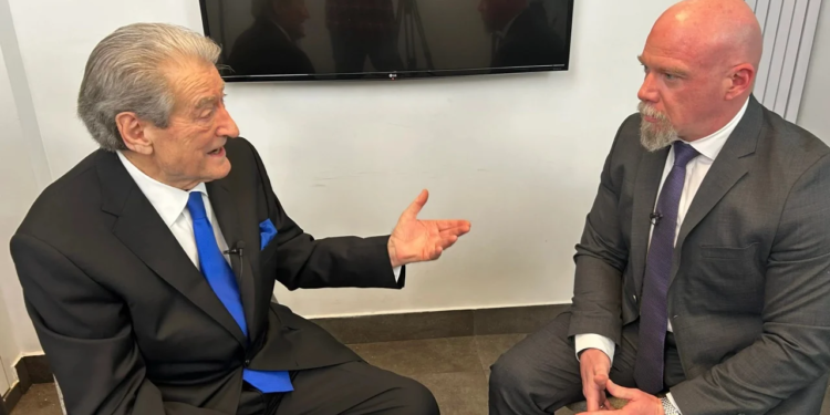 Berisha ‘qetëson’ Athinën: Kur të fitoj, marrëdhëniet me Turqinë s’do jenë si ato Rama-Erdogan