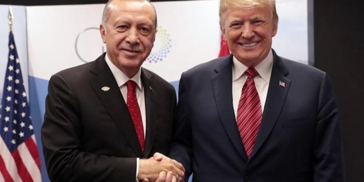 Telefonata me Trump, Erdogan kërkon heqjen e sanksioneve ndaj Turqisë për programin e avionëve luftarakë F-35