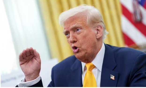 Përkeqësohet shitja e aksioneve në SHBA, Trump minimizon shqetësimet për tarifat