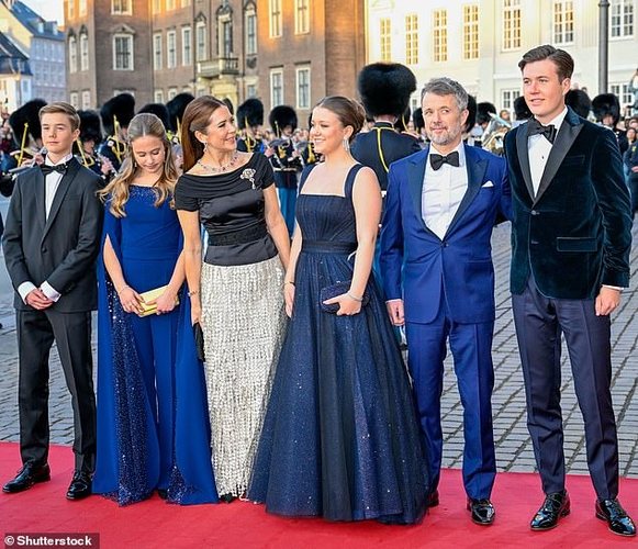 Ditëlindje mbretërore me 1 mijë të ftuar, princesha Isabella feston 18-vjetorin