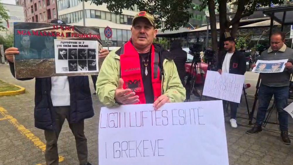 “Mbase i dhimbsemi Amerikës”, protestë para SPAK: Të hetohet Beleri për “Masakrën e Peshkëpisë”