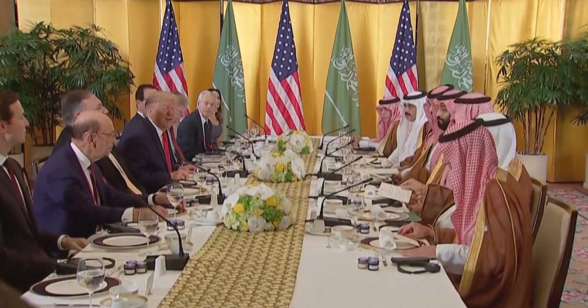 100 miliardë dollarë armatime, Donald Trump bind sauditët të largohen nga Kina