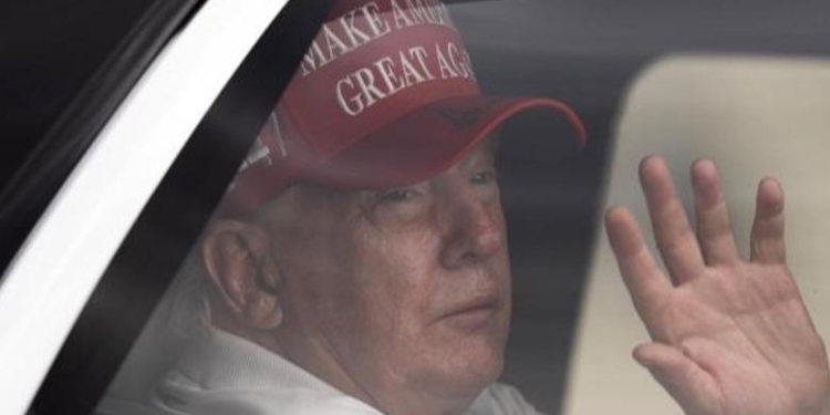 Tarifat e shtuara doganore të Trump ndaj Europës shpallen nesër, do të hyjnë në fuqi menjëherë