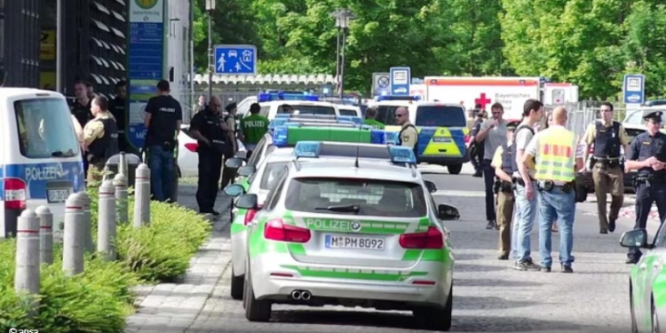 Po prodhonte armë biologjike në papafingo, kapet 16 vjeçari