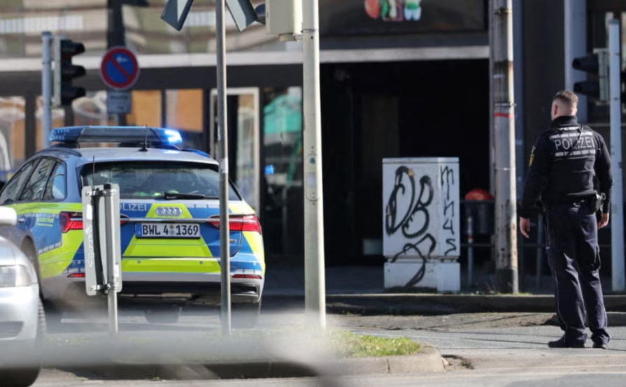 Vriten 2 persona në Gjermani, zhvillohet operacion i madh policor për kapjen e autorëve