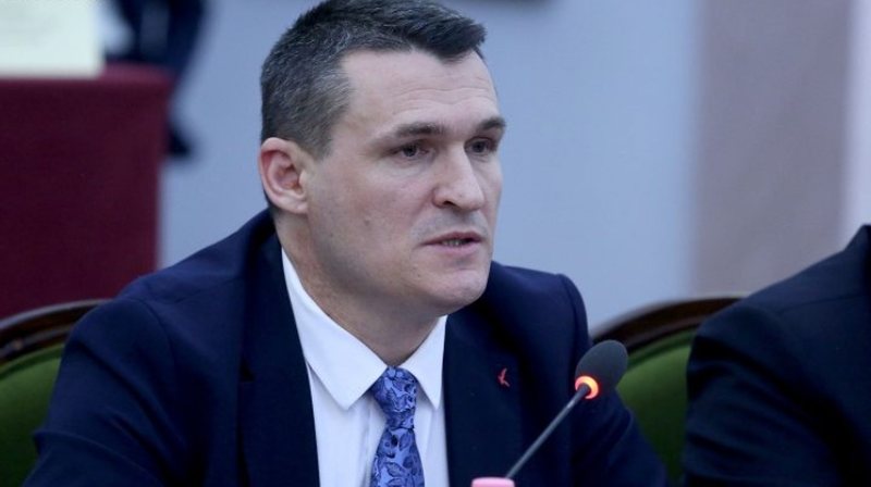 “Korrupsion i sofistikuar”, Dumani raporton në KLP: Kemi në hetim 33 zyrtarë të lartë