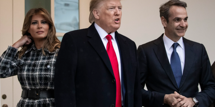 Tarifat e Trump nuk kursejnë as Greqinë, më të prekur ullinjtë dhe produktet bujqësore