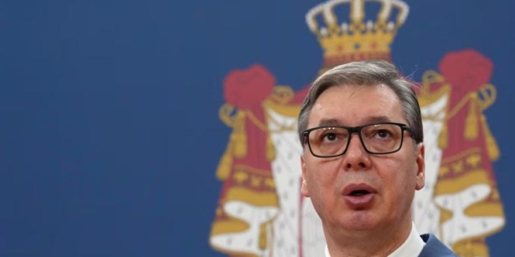 “Qielli po më bie në kokë”, Vuçiç: FSB ruse zbardhi të vërtetën për përdorimin e topit zanor