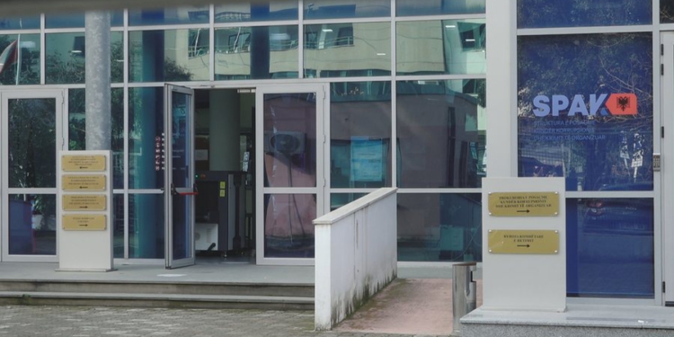 Akuzohen për korrupsion zgjedhor, SPAK çon për gjykim dosjen për disa zyrtarë